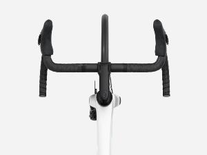 Vélo Route TREK Madone SL 6 8e Gen. Gloss Crystal White Matte Deep Smoke
