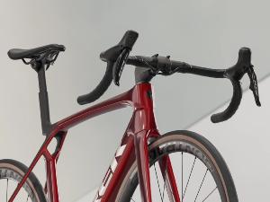 Vélo Route TREK Madone SL 6 8e Gen. Crimson